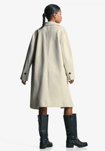 Шерстяное пальто