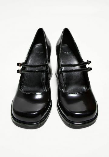 Туфли с ремешком