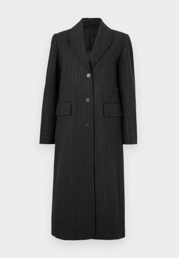 Шерстяное пальто