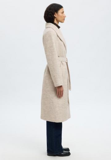 Шерстяное пальто