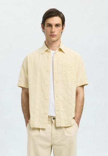 Рубашка с коротким рукавом