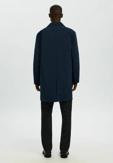 Короткое пальто