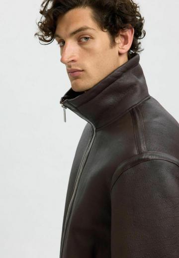 Кожаная куртка