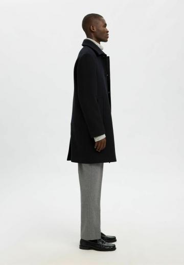 Шерстяное пальто