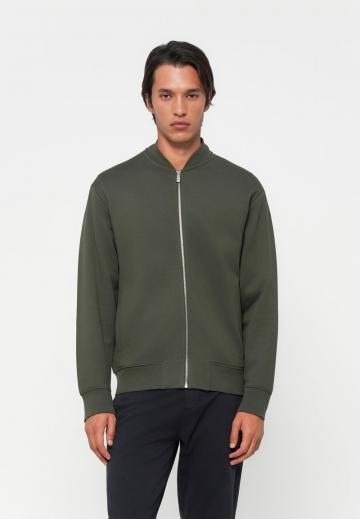 Куртка бомбер