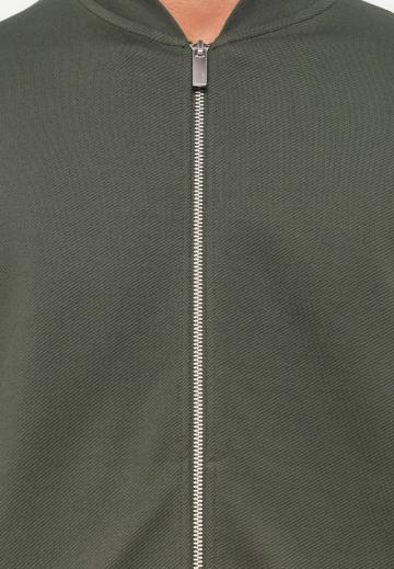 Куртка бомбер