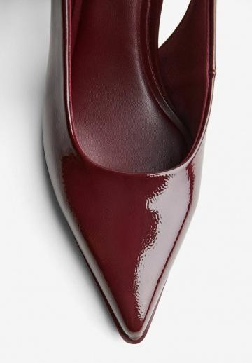 Туфли на высоком каблуке