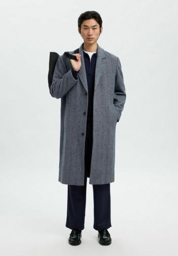 Шерстяное пальто