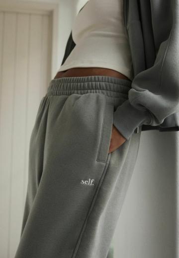 Спортивные штаны