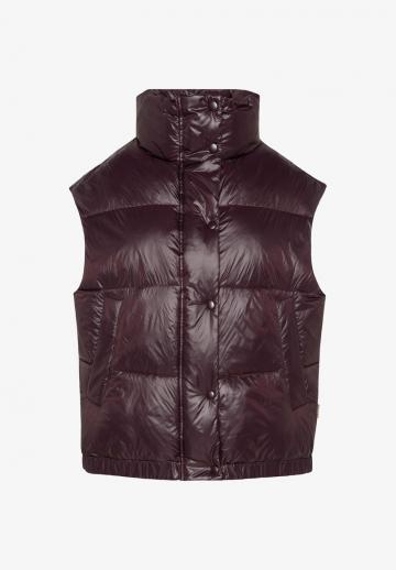 Стеганый жилет