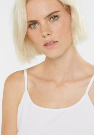 Топ на бретельках