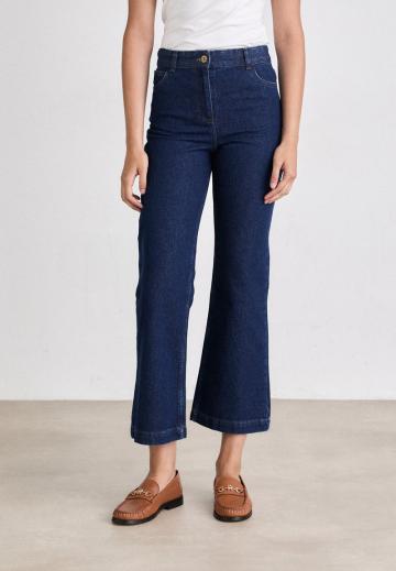 Клешеные брюки