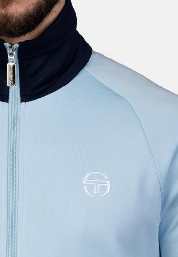 Спортивная куртка