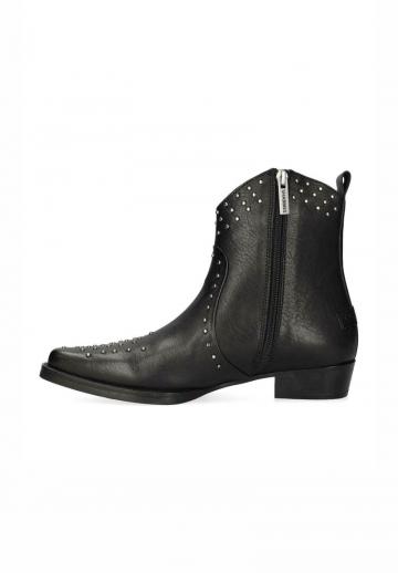 Ковбойские сапоги