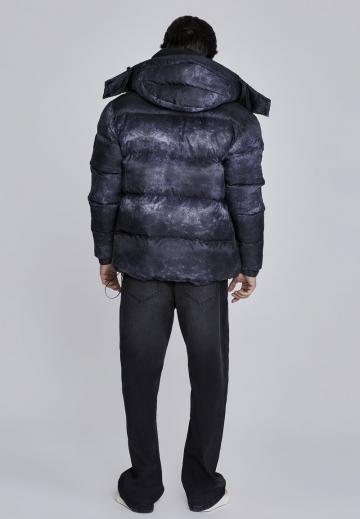 Зимняя куртка