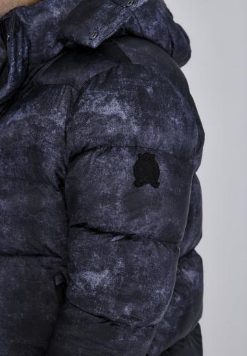 Зимняя куртка