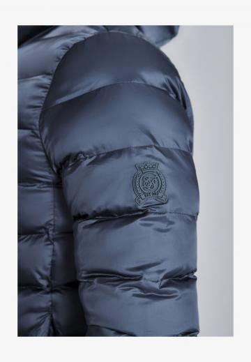 Зимняя куртка