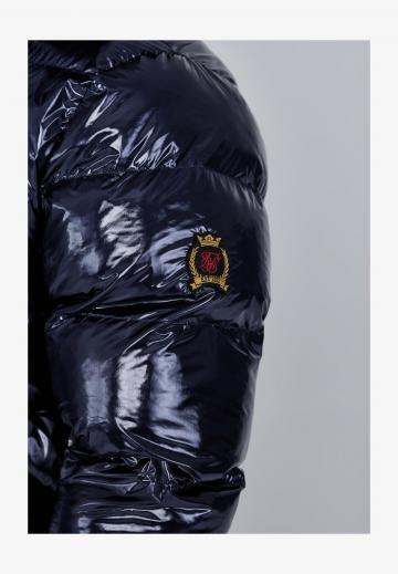 Зимняя куртка