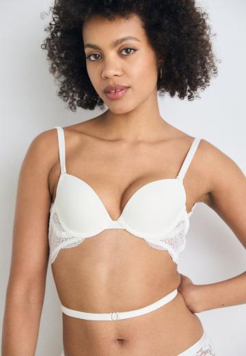 Бюстгальтер без косточек