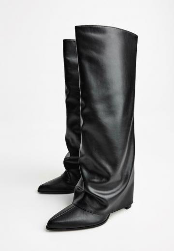 Высокие сапоги