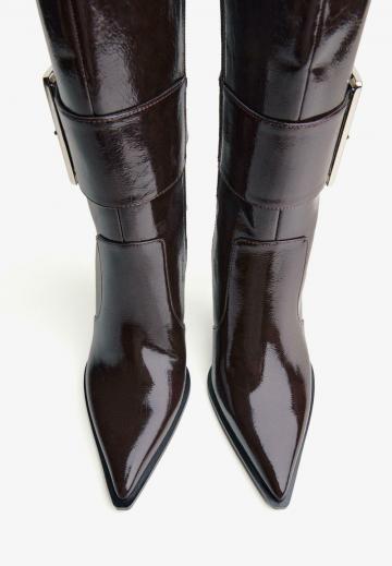 Высокие сапоги