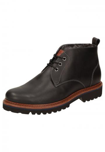 Ботинки на шнуровке