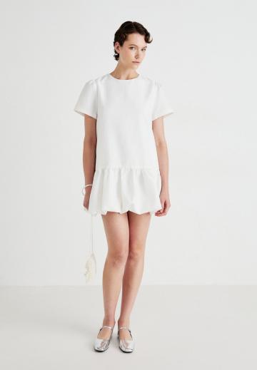 Короткое платье