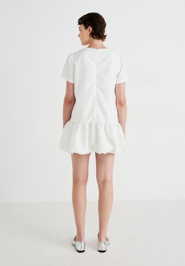 Короткое платье