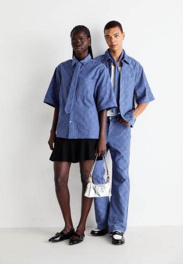 Рубашка с коротким рукавом