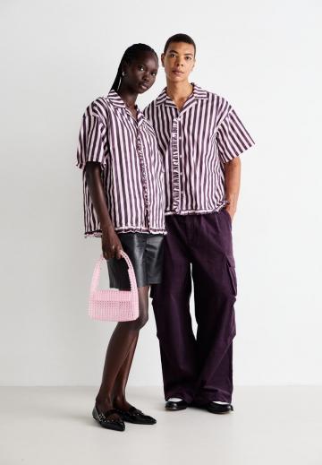 Рубашка с коротким рукавом