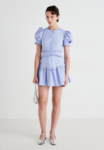 Короткое платье