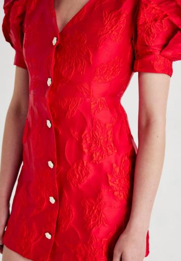 Короткое платье