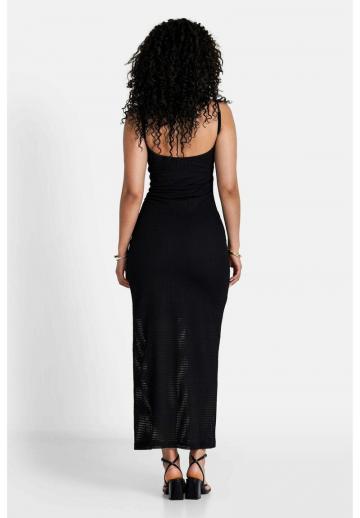 Вязаное платье