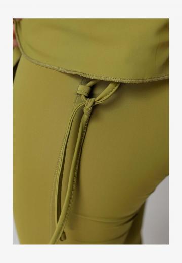 Слитный купальник