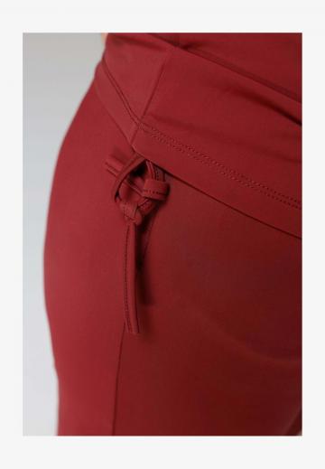 Слитный купальник