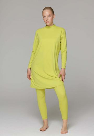 Слитный купальник