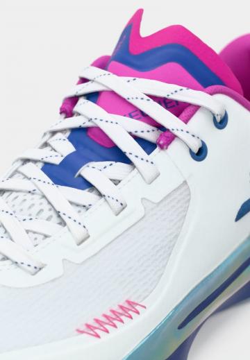 Баскетбольные кроссовки