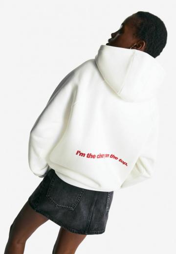 Пуловер с капюшоном