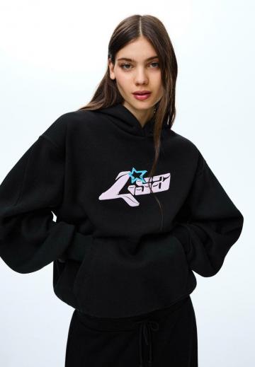 Пуловер с капюшоном