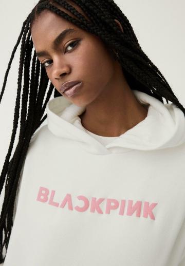 Пуловер с капюшоном