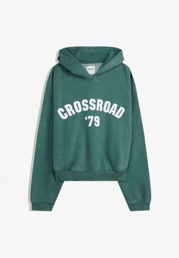 Пуловер с капюшоном