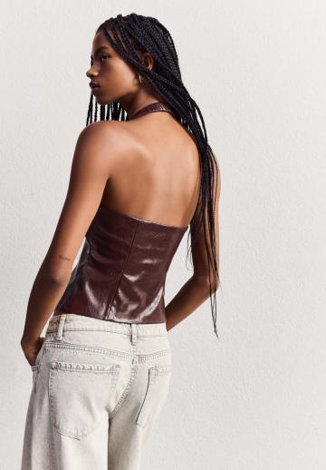 Блузка без рукавов