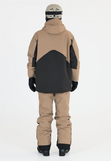 Сноубордическая куртка