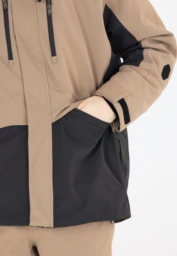 Сноубордическая куртка