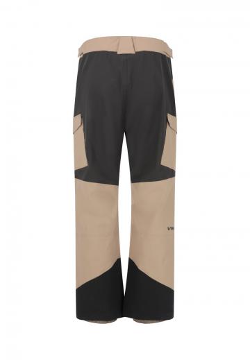 Брюки с накладными карманами