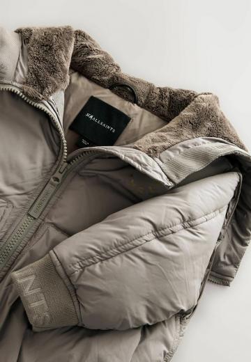 Зимняя куртка