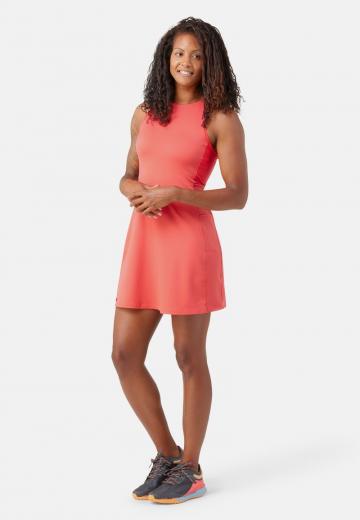 Спортивное платье