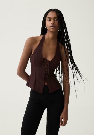 Блузка без рукавов