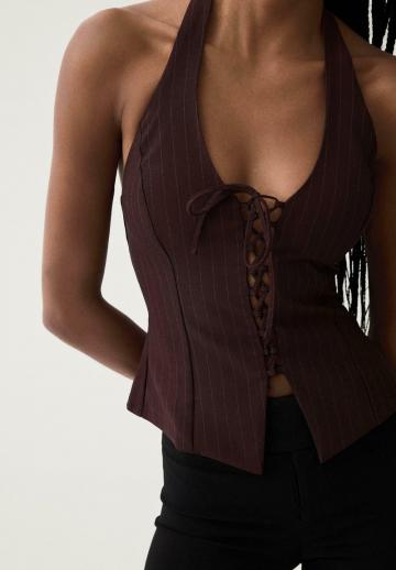 Блузка без рукавов