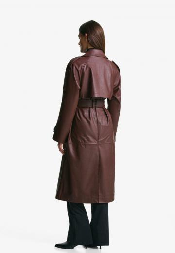 Пальто из искусственной кожи